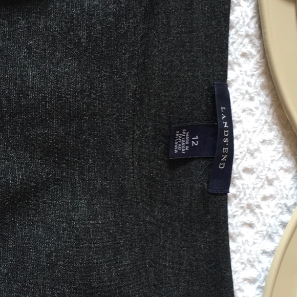 Super comfortable versatile charcoal gray size 12 Lands’ End dress. - Picture 5 of 7